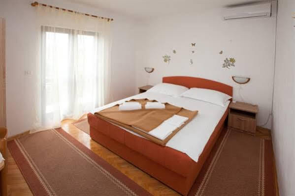 Bed and Breakfast Pansion Maria Zadar Exterior foto